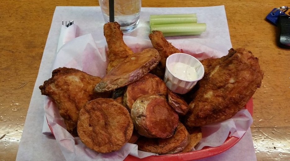 manley's tavern, broasted chicken