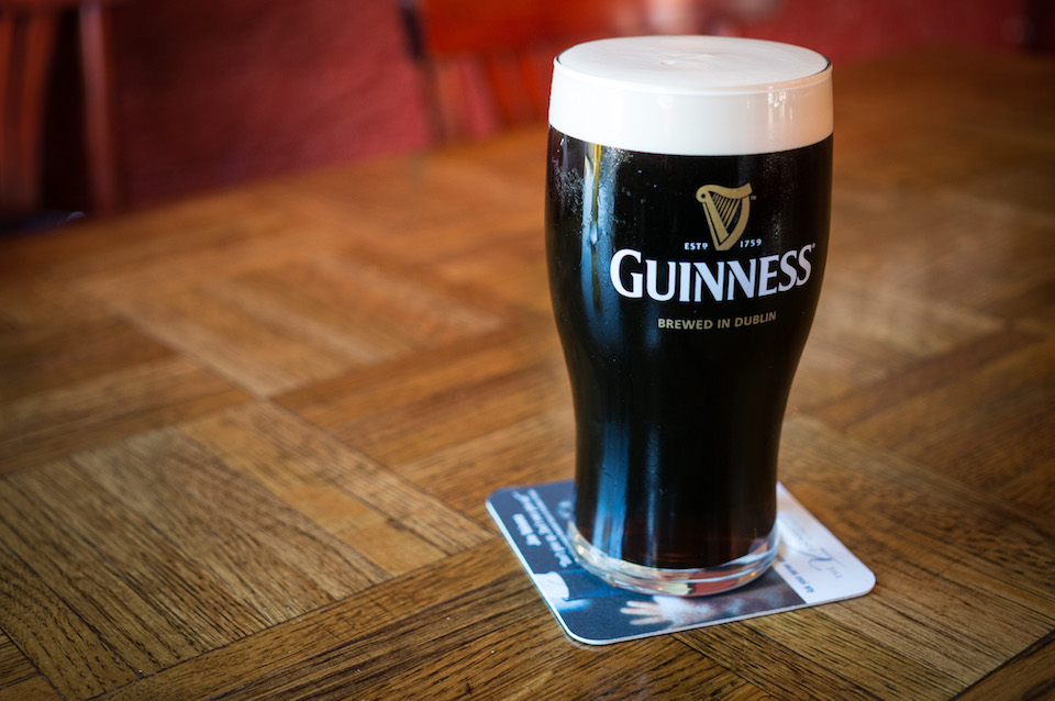 nana's irish pub, guinness